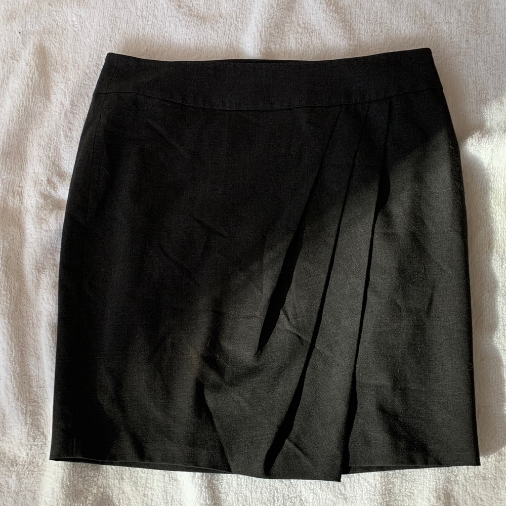 White House Black Market Elegant Black Pencil Skirt